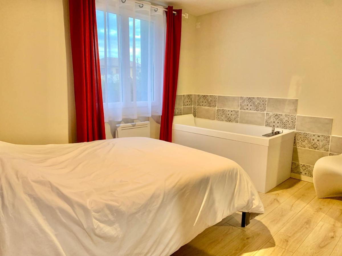 Gignac - Superbe Cocon Independant Avec Balneo Et Jardin Apartment Luaran gambar