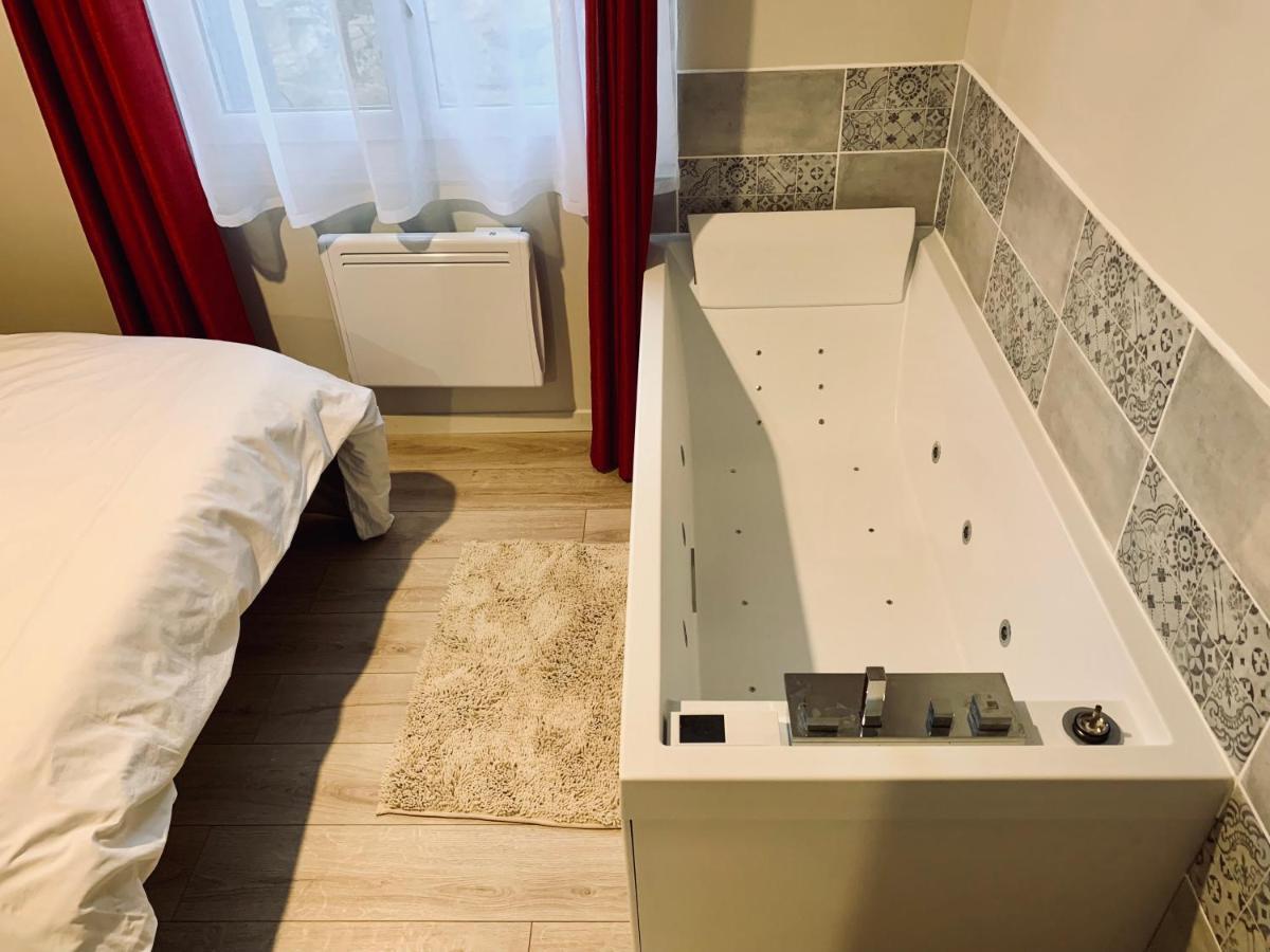 Gignac - Superbe Cocon Independant Avec Balneo Et Jardin Apartment Luaran gambar